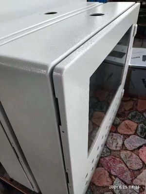 الباب الأوروبي أو خزانة غطاء زاوية الزاوية آلة تشكيل CNC تشكيل قطع مرة واحدة