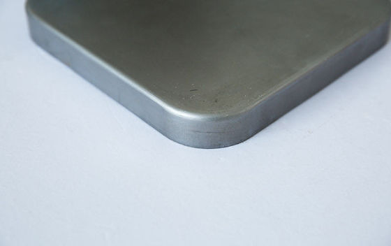 الباب الأوروبي أو خزانة غطاء زاوية الزاوية آلة تشكيل CNC تشكيل قطع مرة واحدة